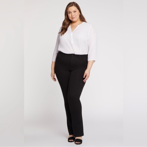 Nwot NYDJ Marilyn Straight Black Jeans 24W Plus Size Stretchy Capsule Staple - Picture 1 of 10